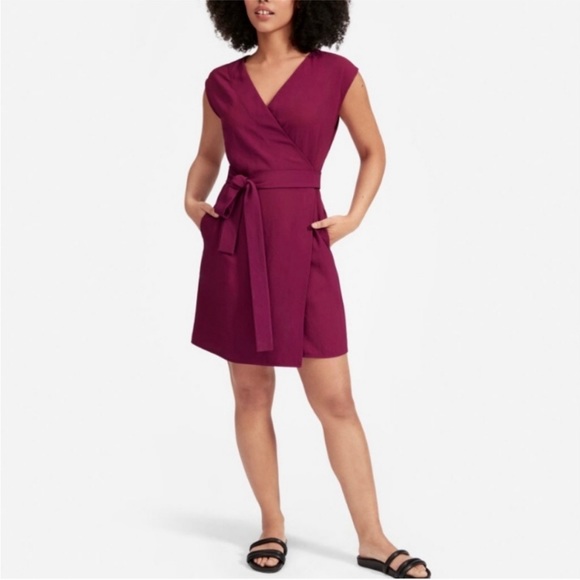 Everlane Dresses & Skirts - Everlane Wrap Dress